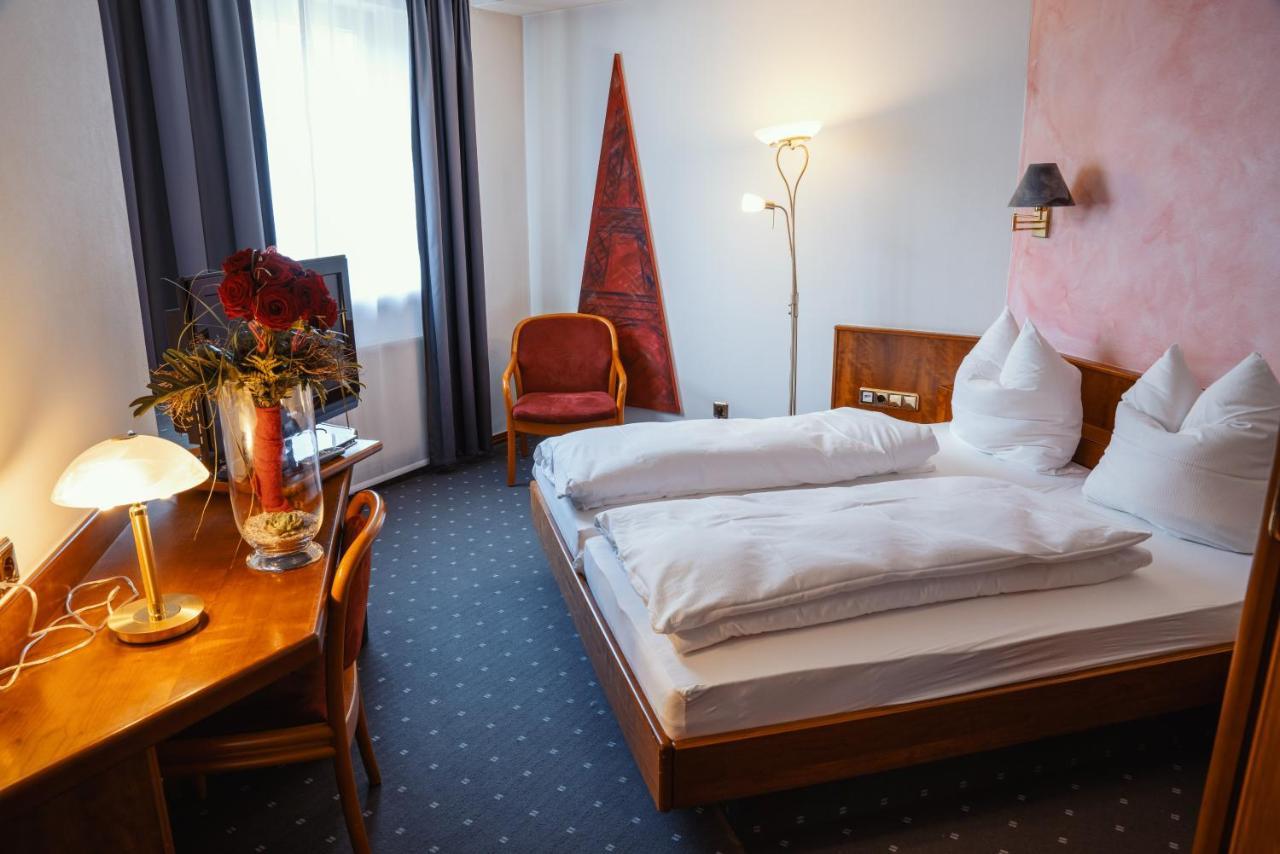 Parkhotel Volklingen Buitenkant foto