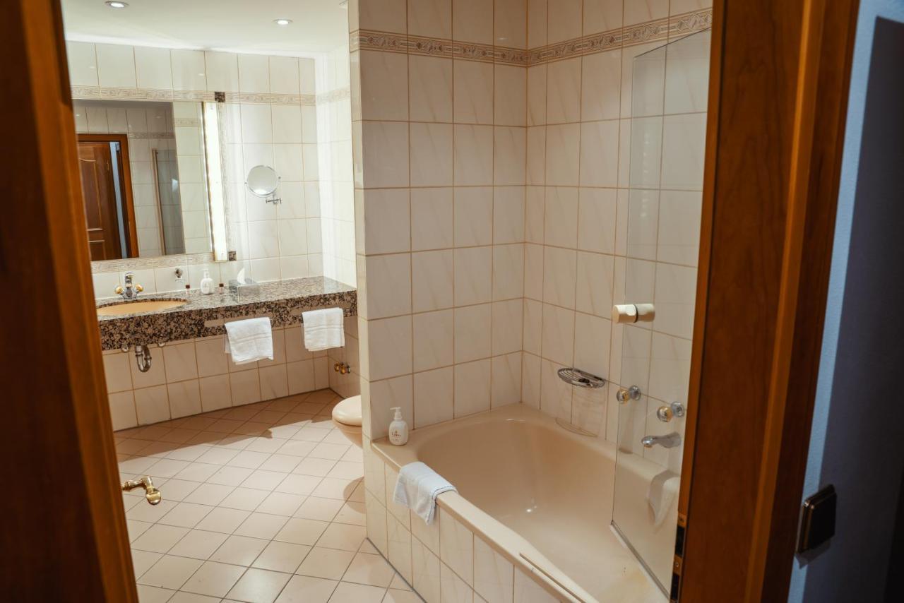 Parkhotel Volklingen Buitenkant foto